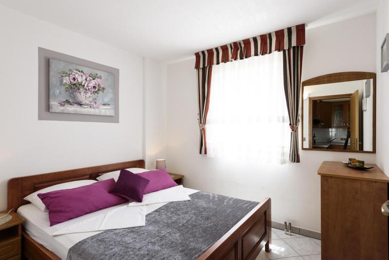 Apartments Luka - Trogir, Marina 150M From The Beach 外观 照片