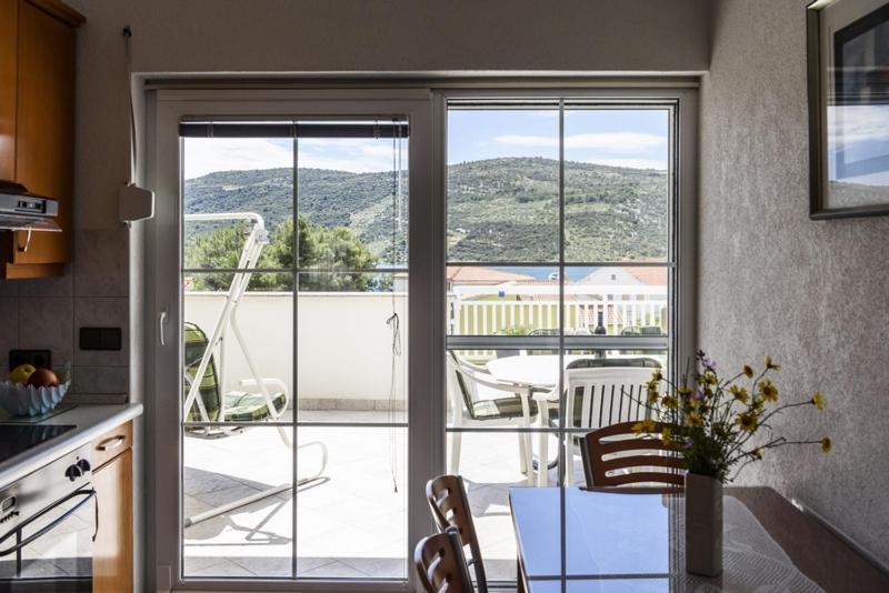 Apartments Luka - Trogir, Marina 150M From The Beach 外观 照片